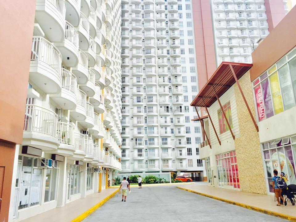 Aaa Condominium Tagaytay City Esterno foto